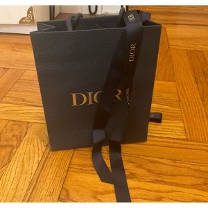 Dior paper bag